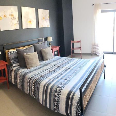 Beautiful Apartment In Paradisiac Praia Da Rocha 波尔蒂芒 外观 照片