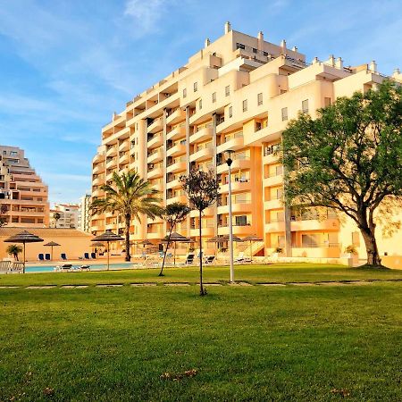 Beautiful Apartment In Paradisiac Praia Da Rocha 波尔蒂芒 外观 照片