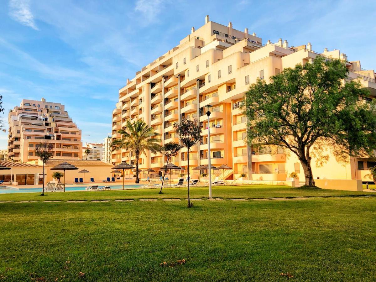 Beautiful Apartment In Paradisiac Praia Da Rocha 波尔蒂芒 外观 照片
